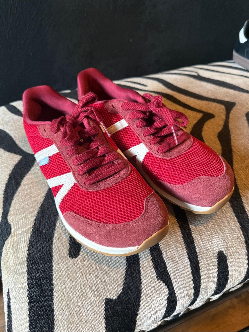Xero WynnWomen's Burgundy Mesh & Suede Lace-Up Sneakers